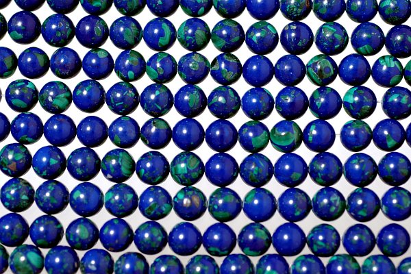 �V�R�΃r�[�Y�̃A�Y���}���J�C�gA�ۋ�8mm