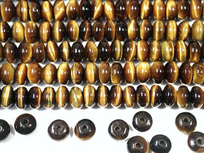 �V�R�΃r�[�Y�̃^�C�K�[�A�CA�{�^��8x4mm