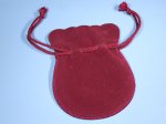 116pouch-redL.jpg